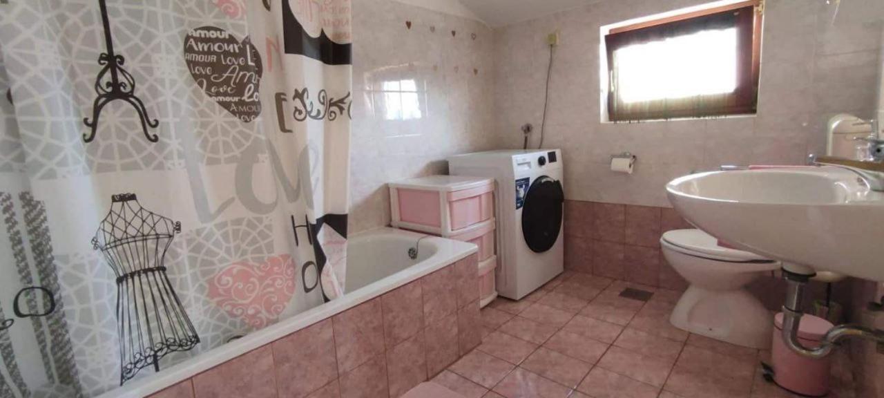 Apartment Eva Rovinjsko Selo Luaran gambar